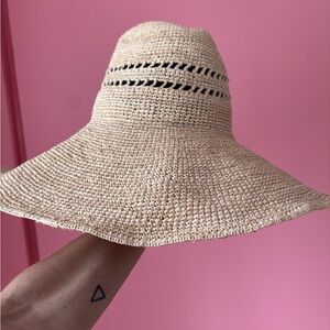JANESSA LEONE PACKABLE HARLOW HAT